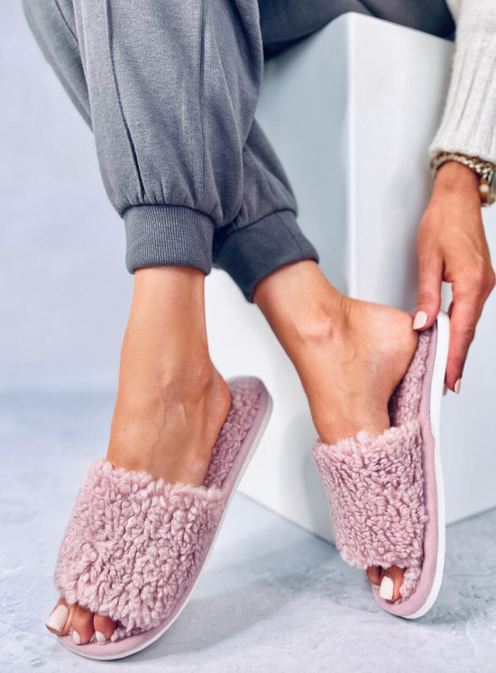 Ciabatte da donna in ecopelliccia rosa