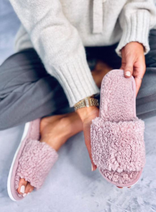 Ciabatte da donna in ecopelliccia rosa