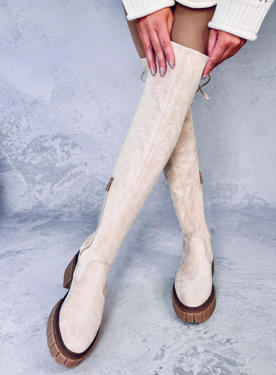 Stivali alti in camoscio beige