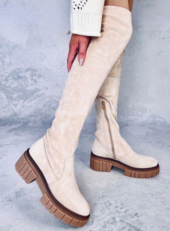 Stivali alti in camoscio beige