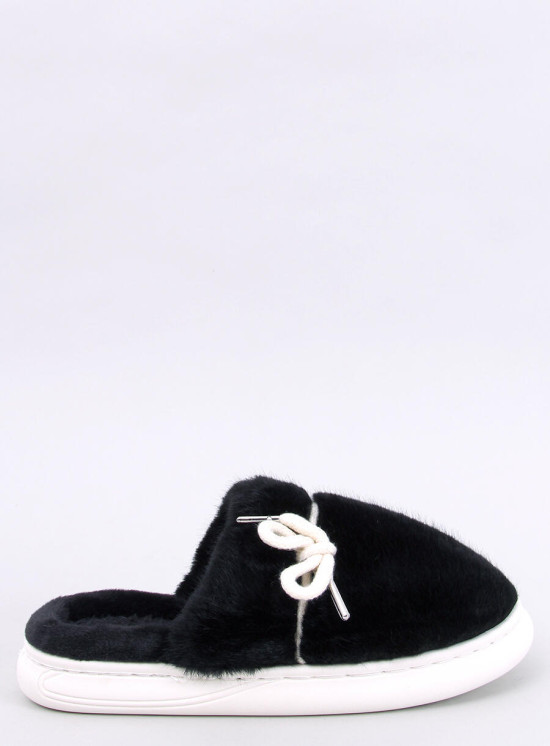Pantofole in pelliccia nere