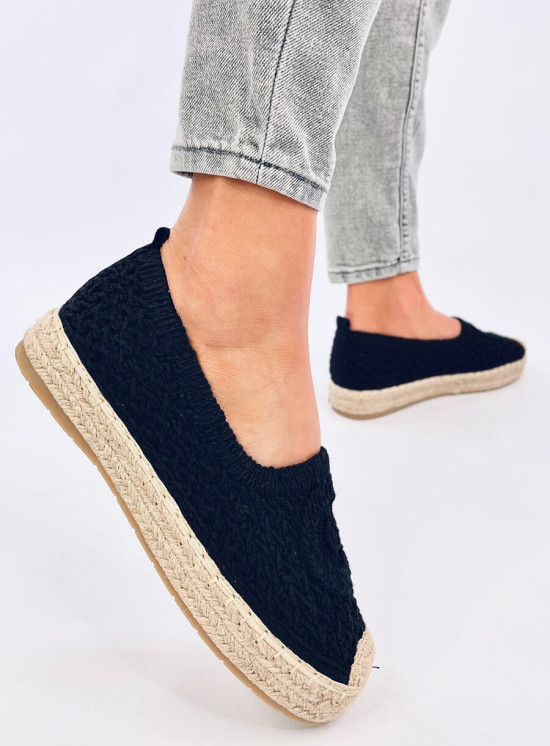 Espadrillas nere con tomaia lavorata all'uncinetto