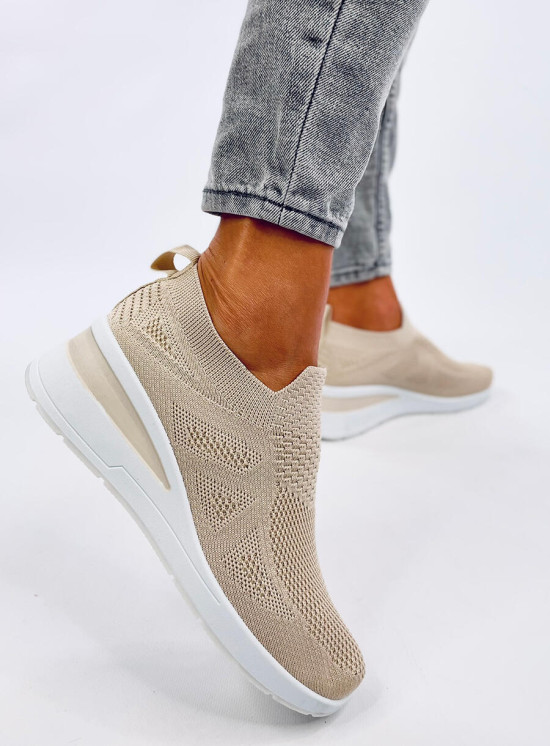 Sneakers beige elasticizzate su suola rialzata