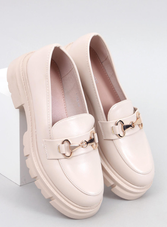 Mocassini beige su suola alta