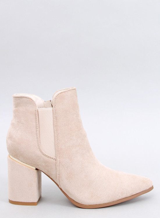 Stivaletti eleganti in camoscio beige chiaro