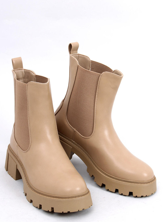 Stivaletti alti beige