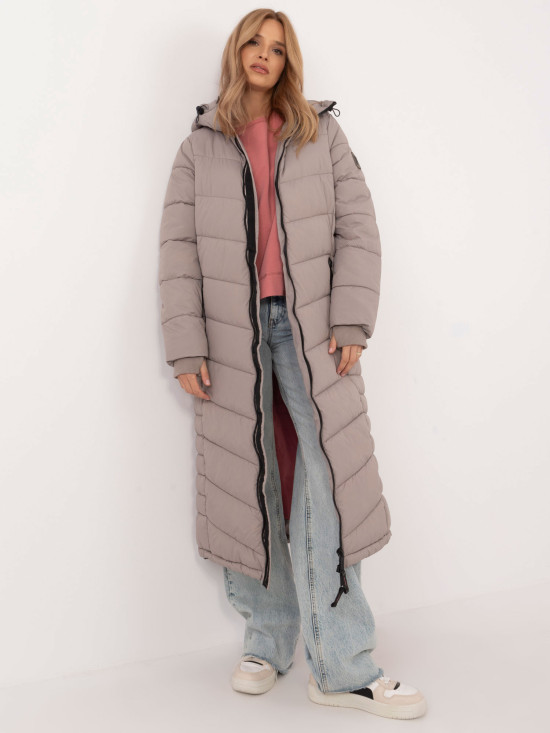 Cappotto lungo beige con fodera