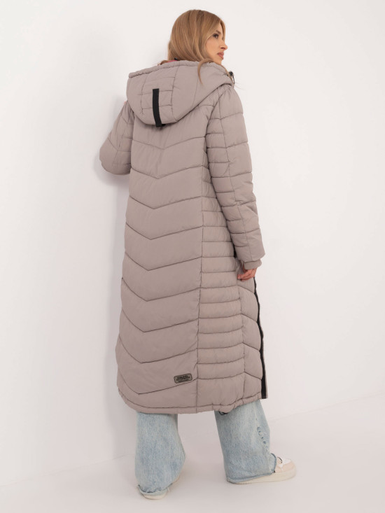 Cappotto lungo beige con fodera