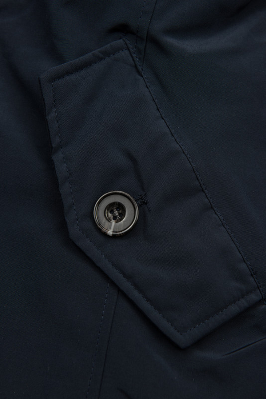 Parka blu scuro per autunno/inverno con fodera rimovibile