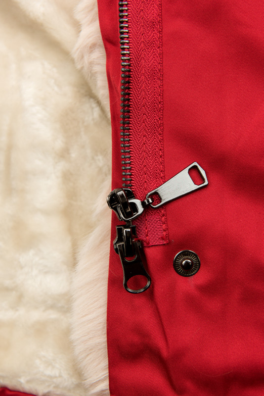 Parka rossa con bordo in pelliccia