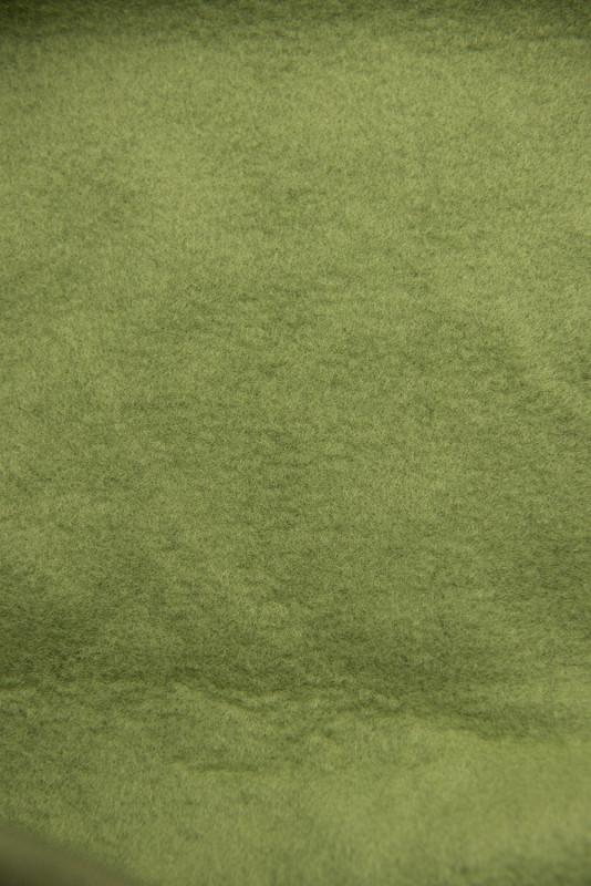 Felpa verde con tasca frontale
