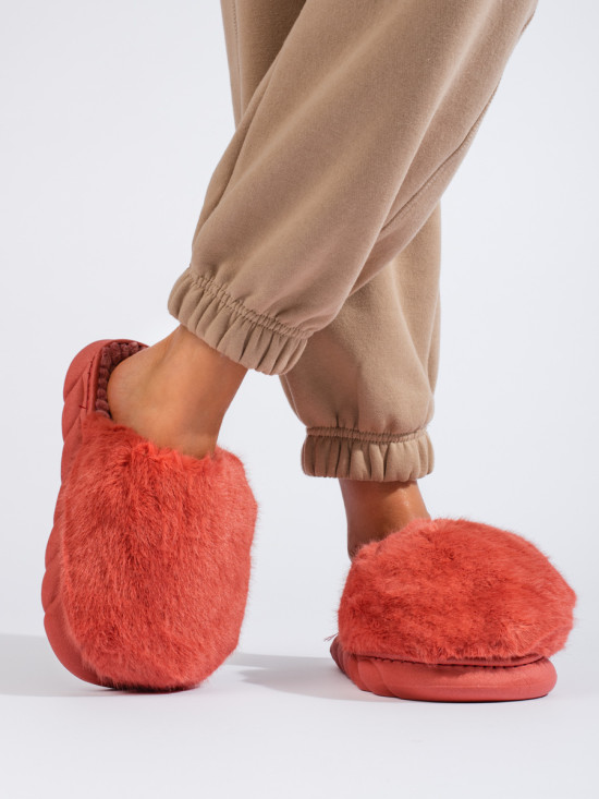 Pantofole di pelliccia su suola spessa rosso corallo