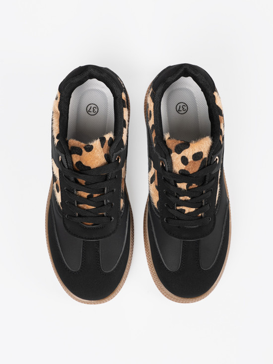 Sneakers nere da donna con dettagli leopardati