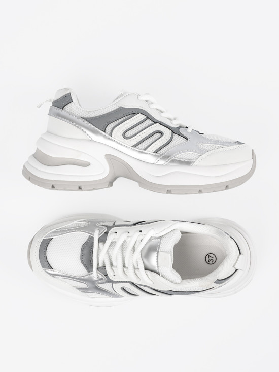 Sneakers bianche con dettagli argentati