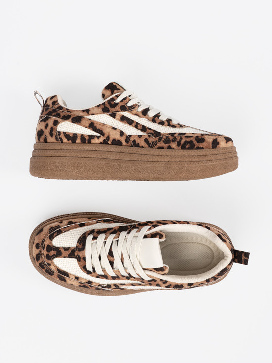 Sneakers da donna in stampa leopardata