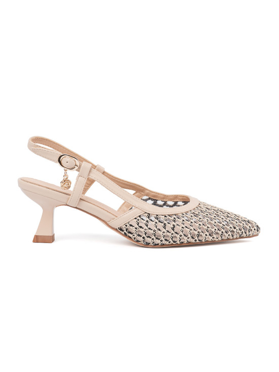 Pumps perforati beige chiaro con tacco basso