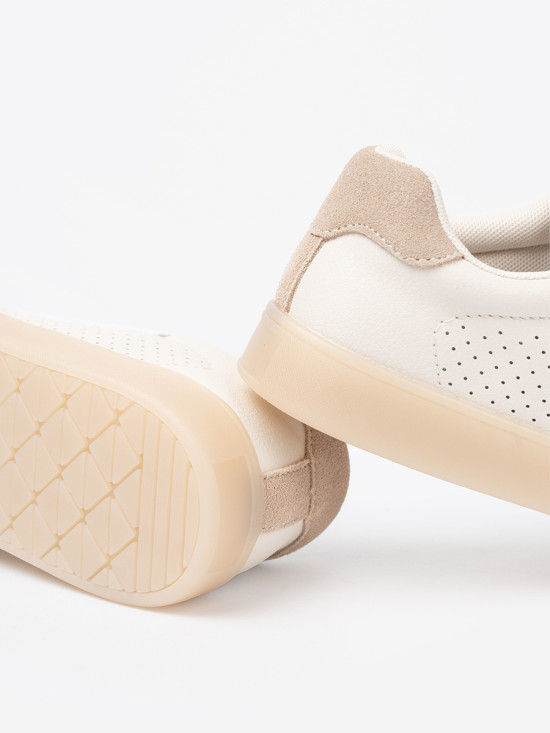 Sneakers perforati beige chiaro