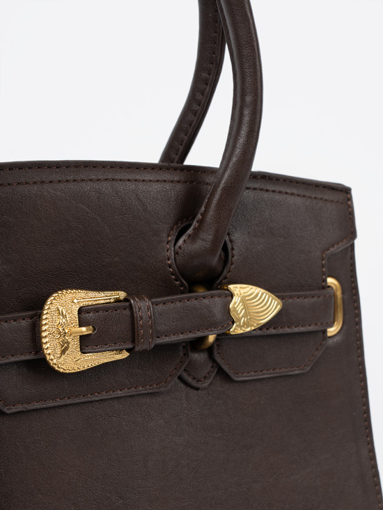 Elegante borsa marrone scuro con fibbia decorativa dorata