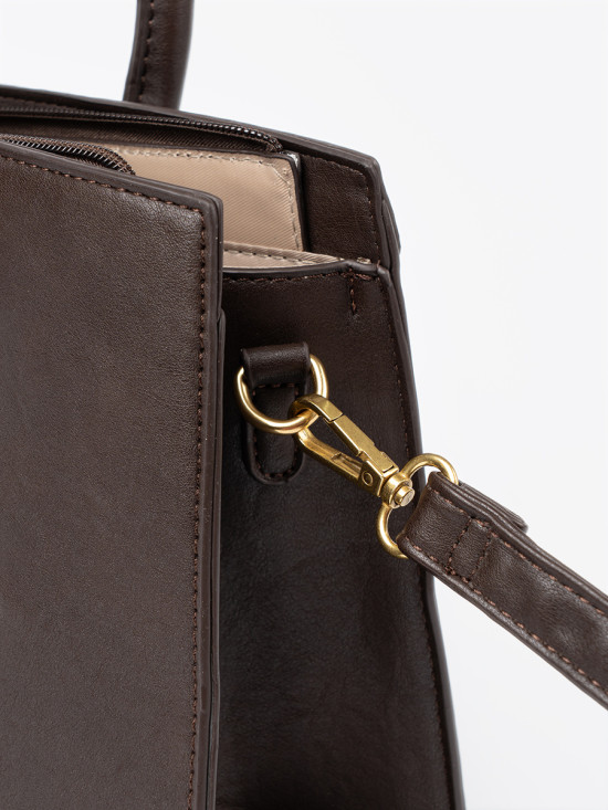 Elegante borsa marrone scuro con fibbia decorativa dorata