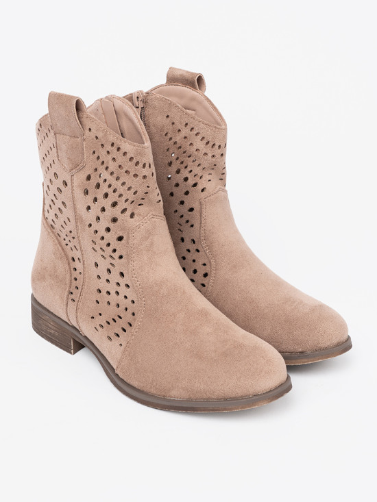 Beige Čizme u Cowboy Stilu s Izrezima