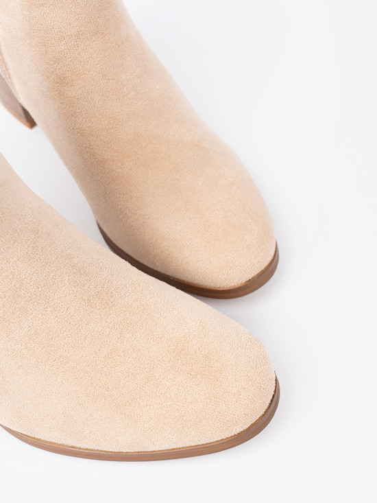 Stivaletti eleganti in beige chiaro
