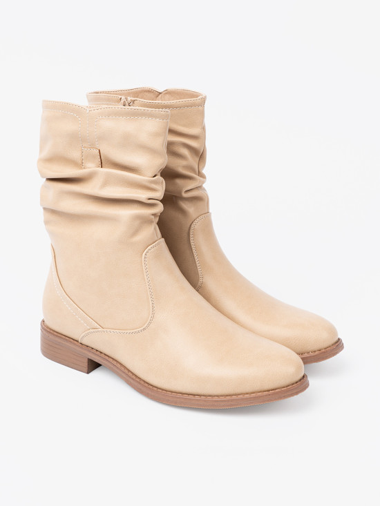 Stivaletti beige comodi con arricciature