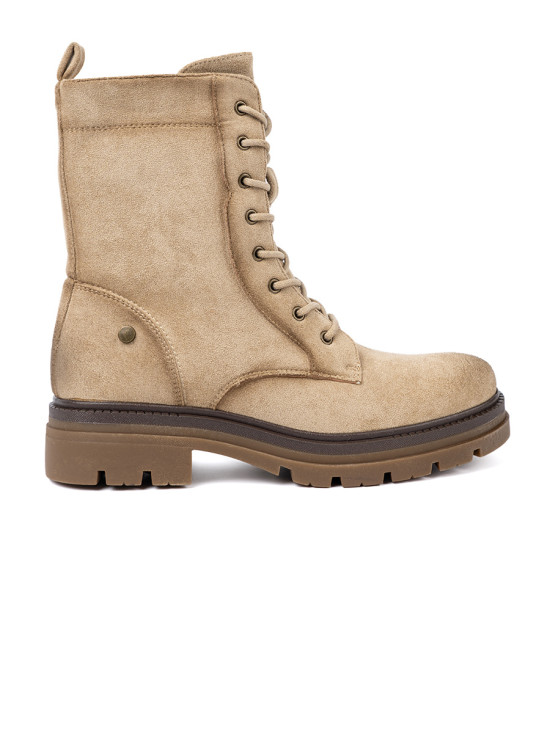 Stivaletti beige in suede con suola robusta