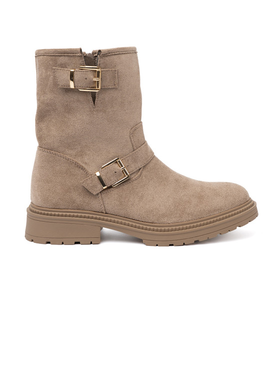 Stivaletti beige in suede con fibbie decorative