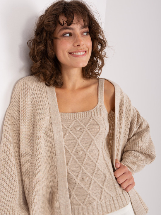 Completo beige a due pezzi con top