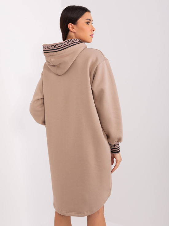 Abito in felpa beige asimmetrico