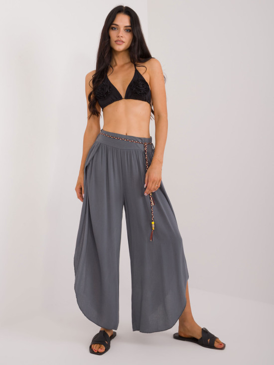 Pantaloni grigi eleganti