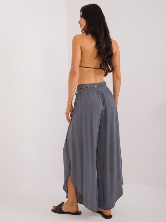 Pantaloni grigi eleganti