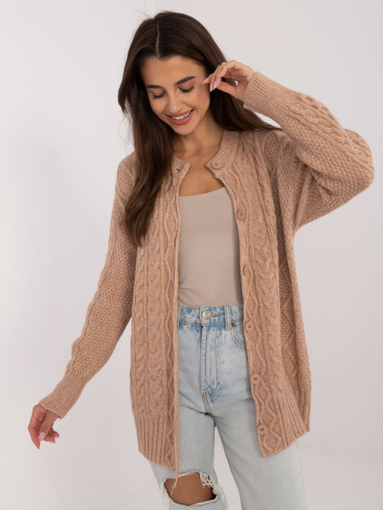 Pullover comodo color camel