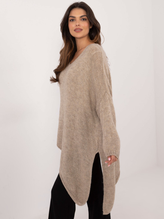 Maglione beige a maniche lunghe