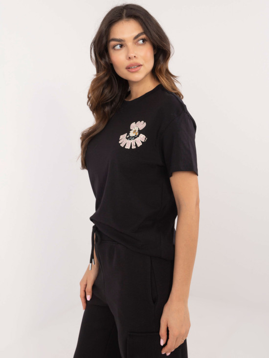 Blusa nera elegante a maniche corte