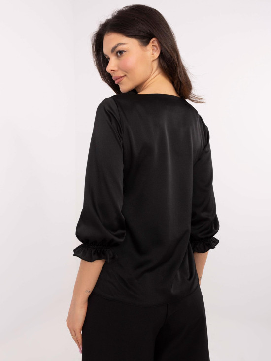 Elegantna crna bluzica s 3/4 rukavima