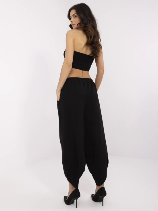 Pantaloni sportivi neri eleganti