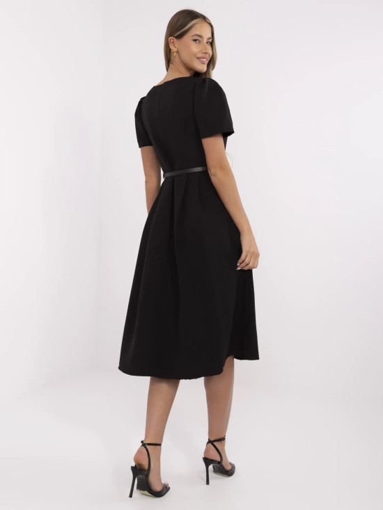 Abito elegante nero a campana