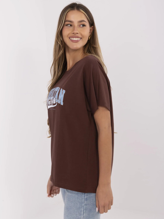 T-shirt marrone elegante a maniche corte