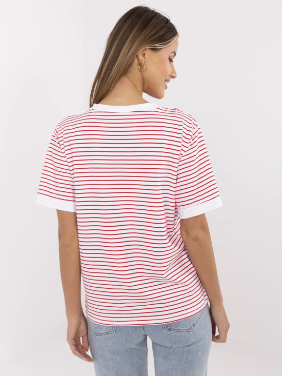 Blusa rossa elegante con maniche corte