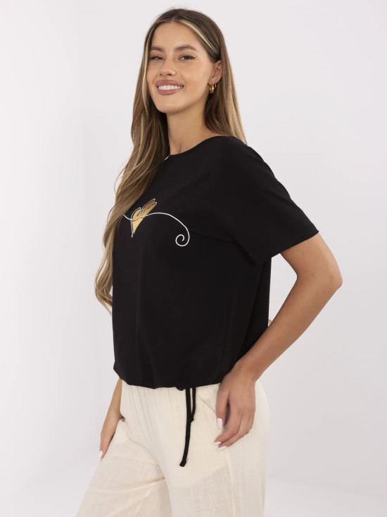 T-shirt nera elegante con maniche corte