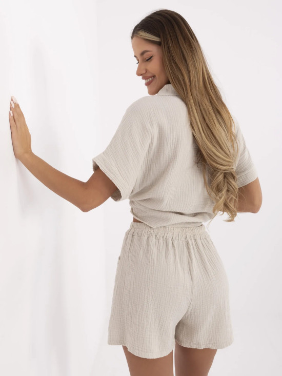 Shorts beige a vita alta