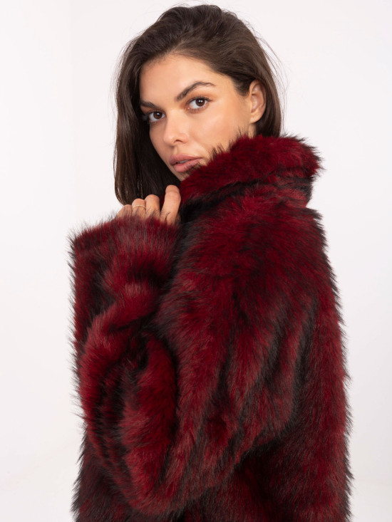 Elegantna bordo zimska jakna