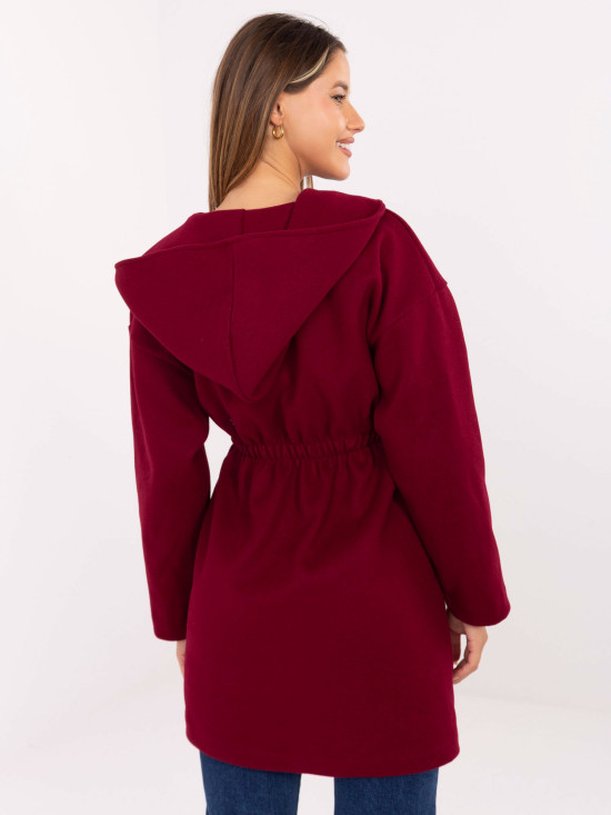 Cappotto bordeaux da mezza stagione con cappuccio e cintura