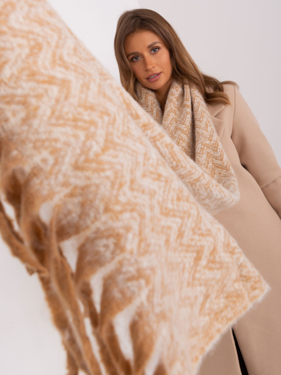 Sciarpa geometrica beige con frange