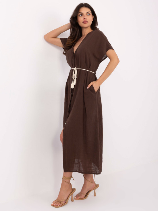 Abito oversize marrone con maniche corte