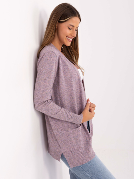 Cardigan rosa elegante con tasche