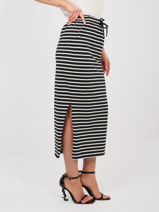 Gonna midi nera a righe con tasche