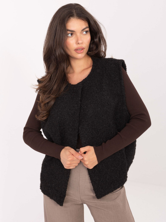 Gilet nero in maglia con tasche