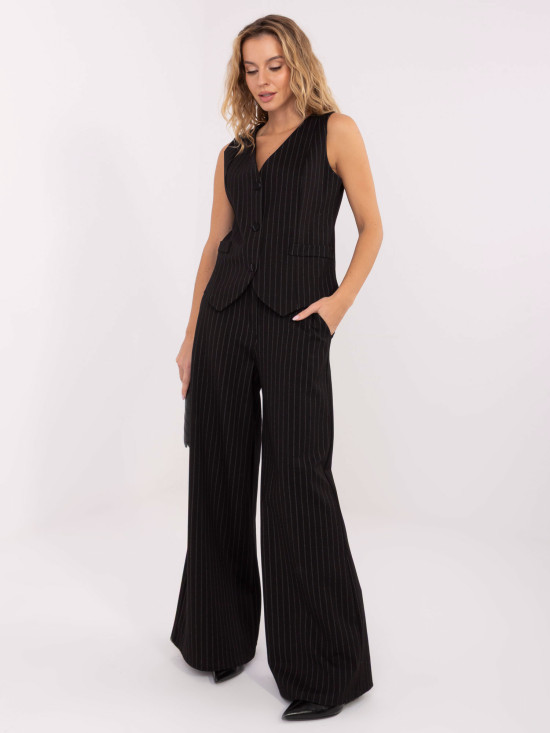 Gilet nero elegante a righe con fodera